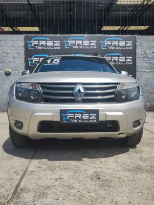 RENAULT DUSTER 2015