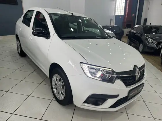 RENAULT LOGAN 2023