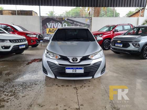 TOYOTA YARIS 2020