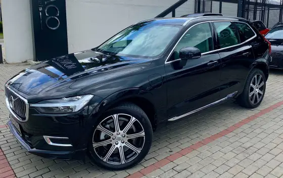 VOLVO XC60 2021