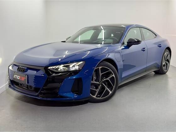 AUDI E-TRON GT 2023
