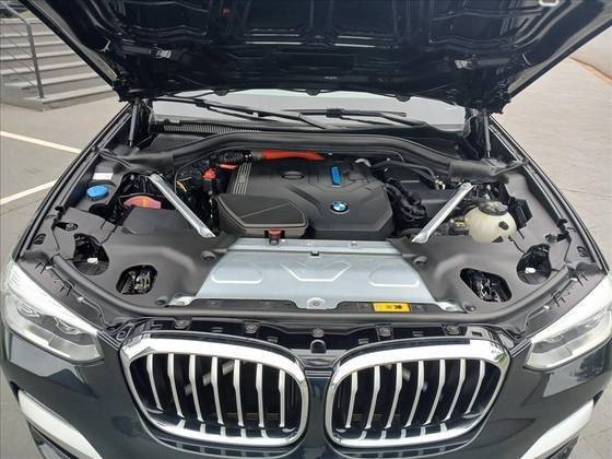 BMW X3 2021