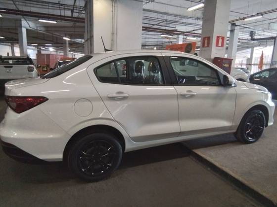 FIAT CRONOS 2023