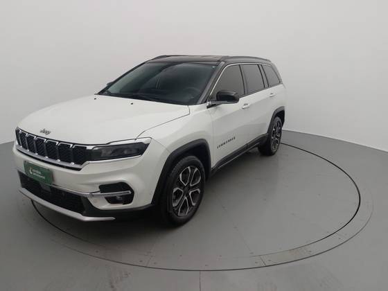 JEEP COMMANDER 2024