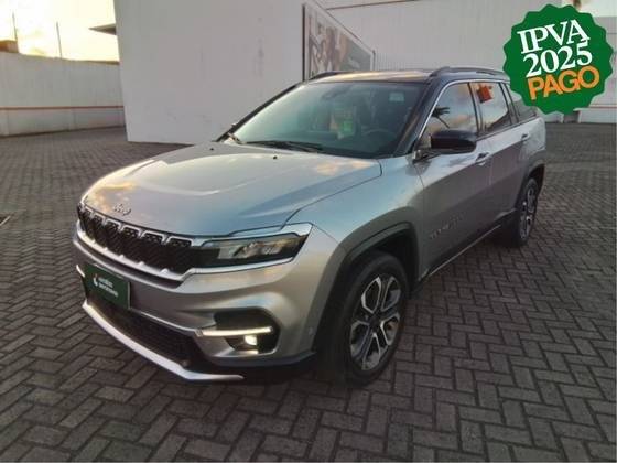 JEEP COMMANDER 2023