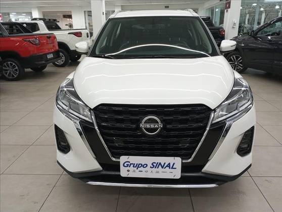 NISSAN KICKS 2024