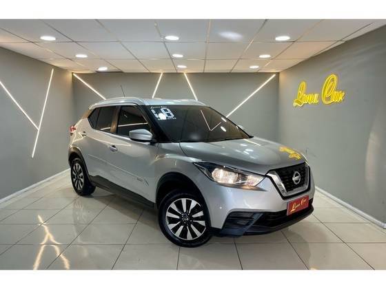 NISSAN KICKS 2018
