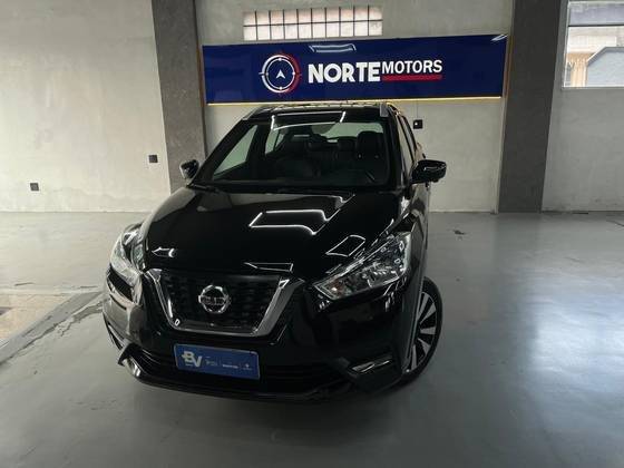 NISSAN KICKS 2017