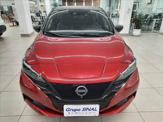 NISSAN LEAF 2023
