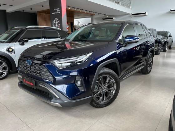TOYOTA RAV4 2023