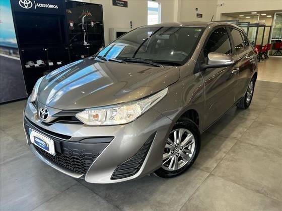 TOYOTA YARIS 2020