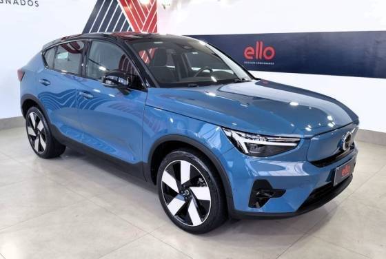 VOLVO C40 2022