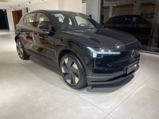 VOLVO EX30 2024