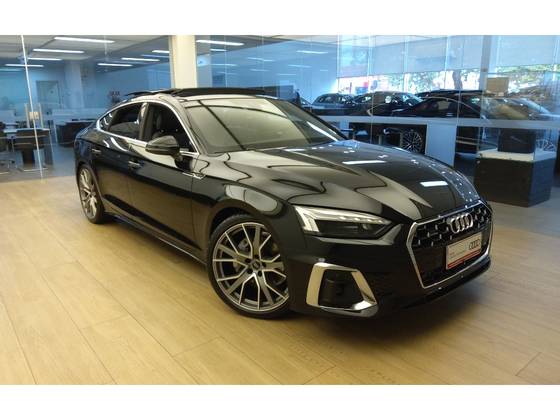 AUDI A5 2024