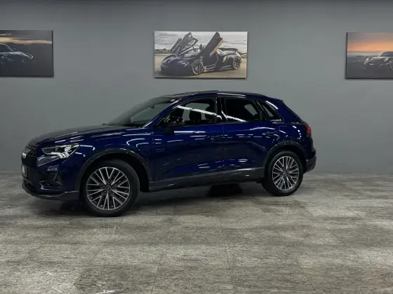 AUDI Q3 2021