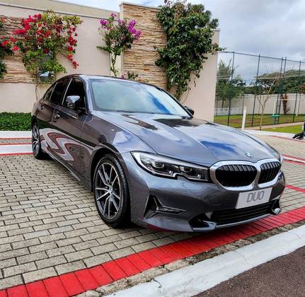 BMW 320i 2021