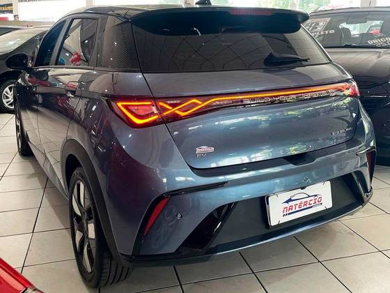 BYD DOLPHIN 2025