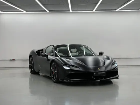 FERRARI SF90 2022