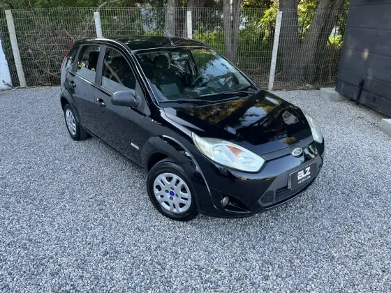 FORD FIESTA 2013