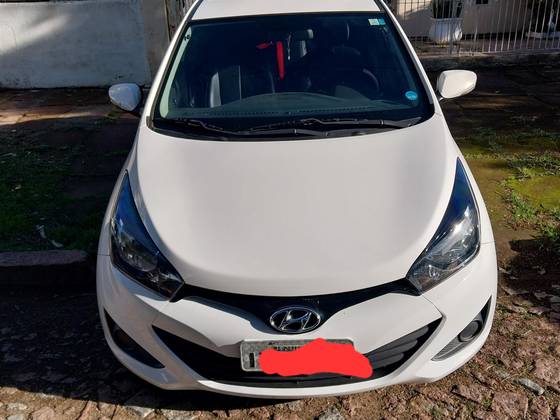 HYUNDAI HB20 2015