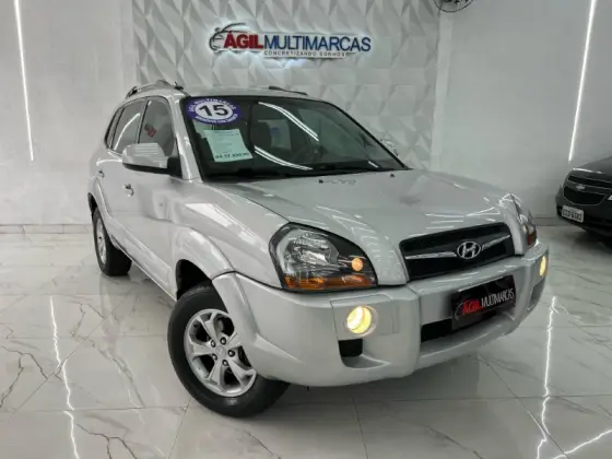HYUNDAI TUCSON 2015
