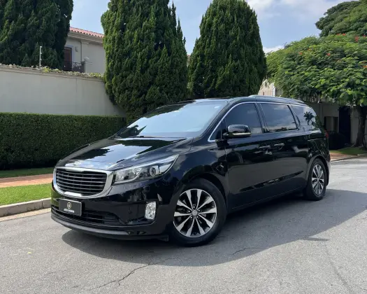 KIA CARNIVAL 2016