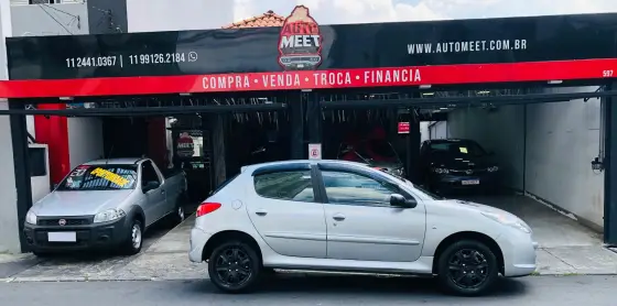 PEUGEOT 207 2013