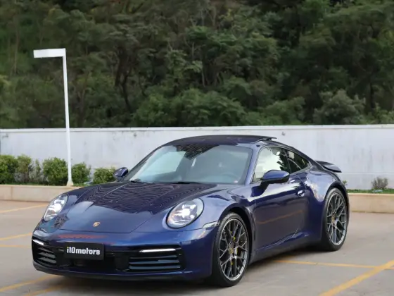 PORSCHE 911 2020