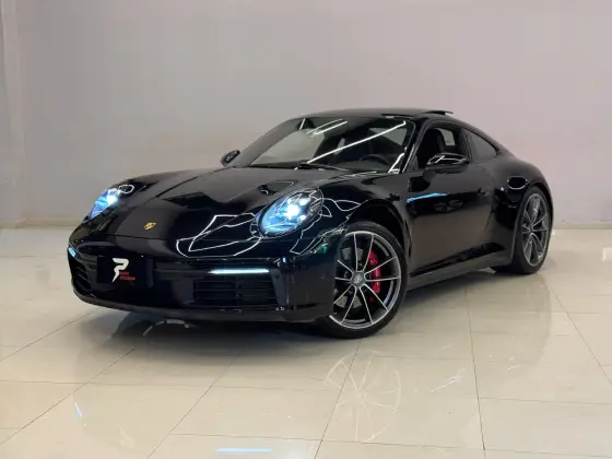 PORSCHE 911 2020