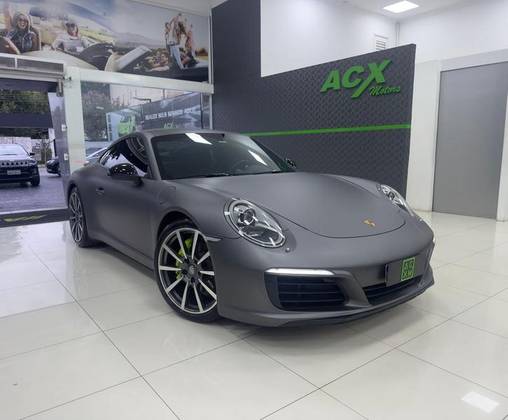 PORSCHE 911 2017