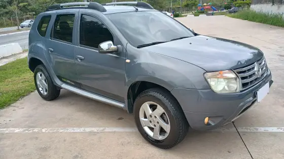 RENAULT DUSTER 2013