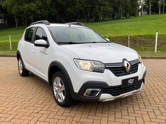 RENAULT SANDERO 2022