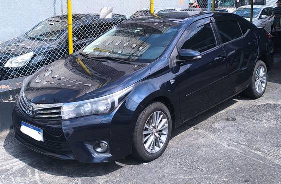 TOYOTA COROLLA 2015