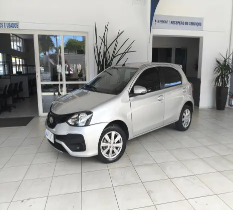 TOYOTA ETIOS 2019