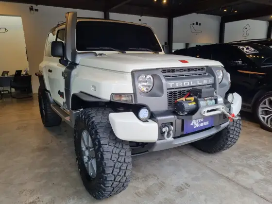 TROLLER T4 2018