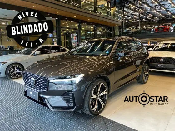 VOLVO XC60 2022