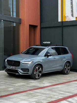 VOLVO XC90 2023