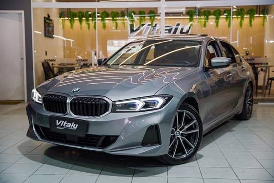 BMW 320i 2023