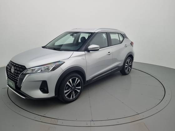 NISSAN KICKS 2024