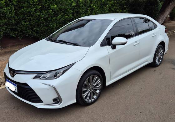 TOYOTA COROLLA 2023