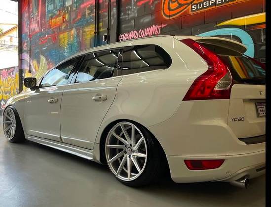 VOLVO XC60 2012