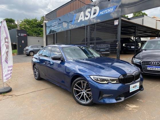 BMW 320i 2022