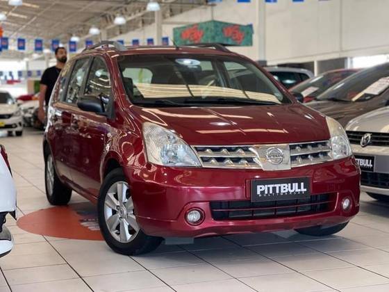 NISSAN LIVINA 2012