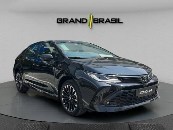 TOYOTA COROLLA 2025