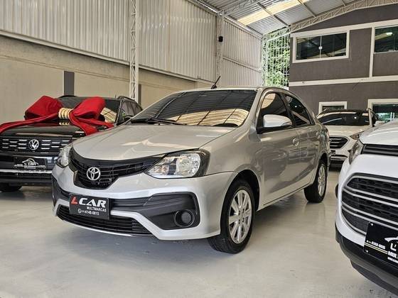 TOYOTA ETIOS 2020
