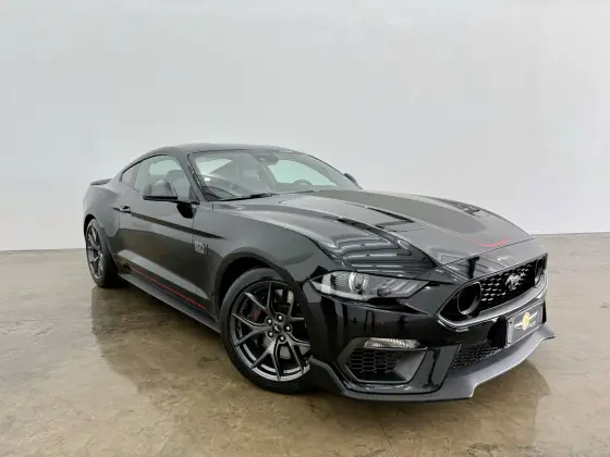 FORD MUSTANG 2021