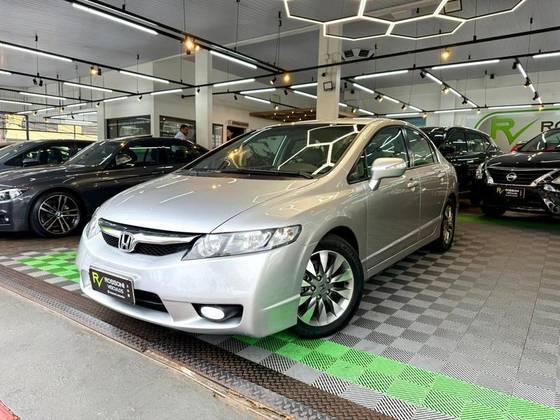 HONDA CIVIC 2010