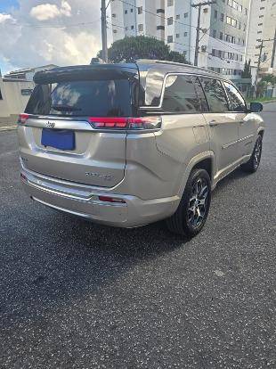 JEEP COMMANDER 2022