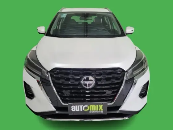 NISSAN KICKS 2023