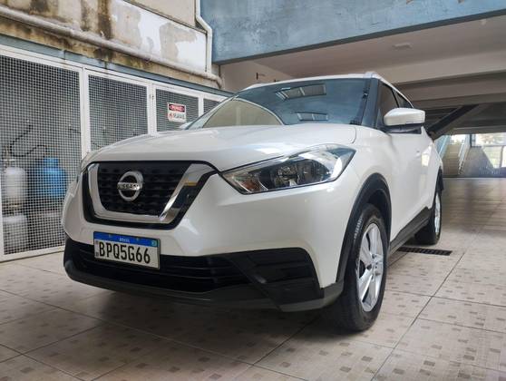 NISSAN KICKS 2019